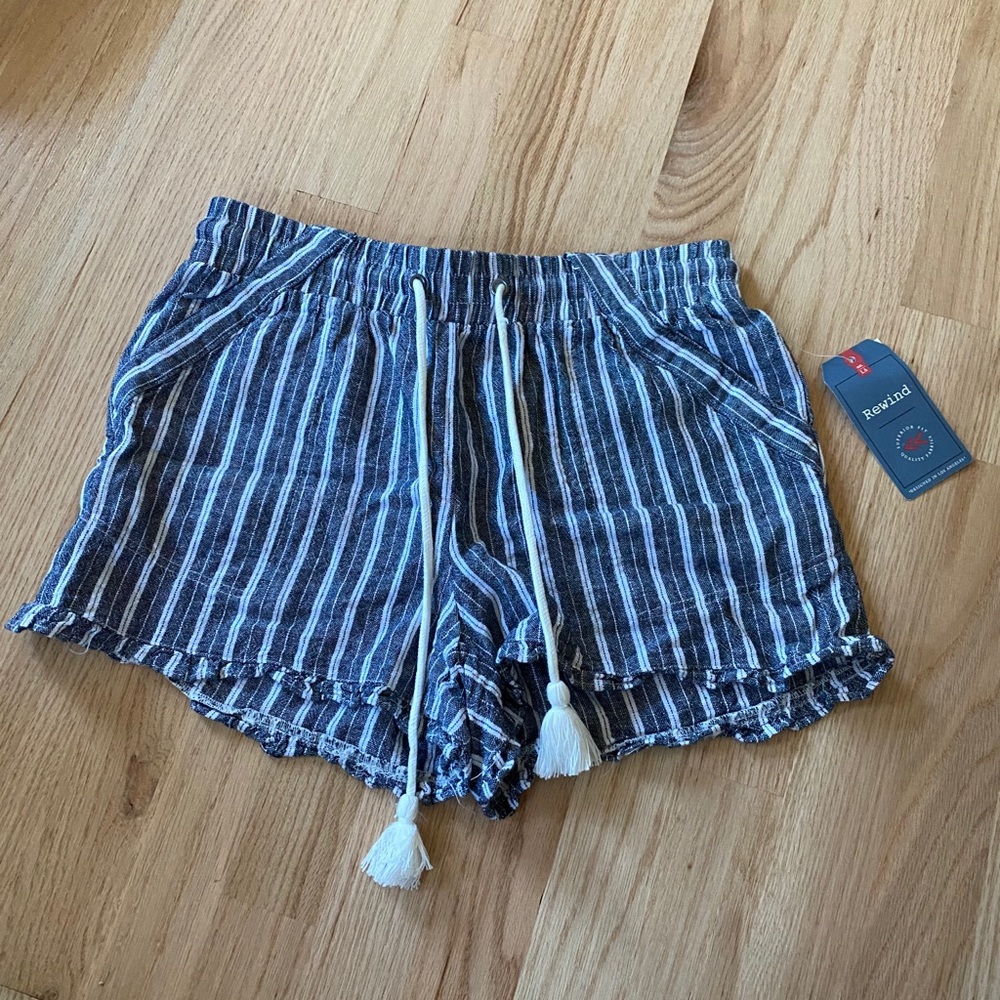 Brand new flowy stripped shorts